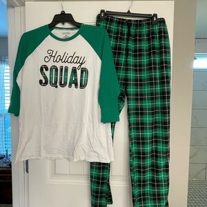 Holiday squad green plaid Christmas pajamas 100% cotton mens size xl. Unisex